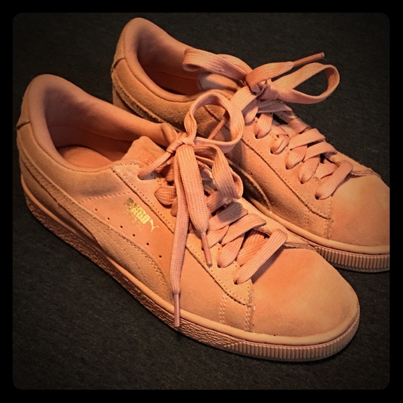 GUC PUMA CLASSIC SUEDE SNEAKER - Picture 1 of 5